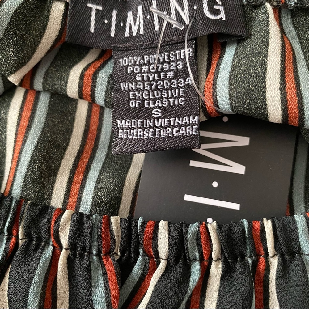 NWT Cropped Semi Sheer Stripe Top - Picture 8 of 9